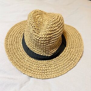 Zara contrast band hat